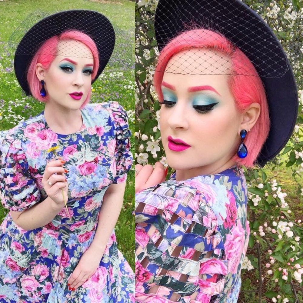 Vintage Navy Blue Oval Fishnet Veil Hat